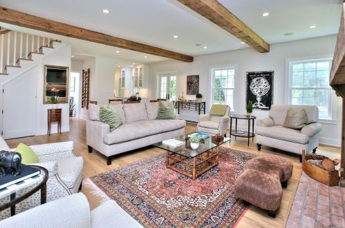 55 Kings Hwy, Westport CT  06880-4711 exterior