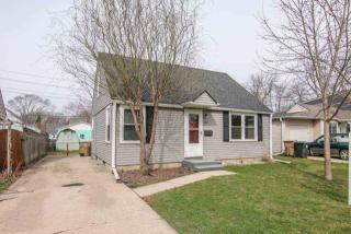 142 Harding St, Madison, WI 53714-2221