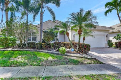12121 Oakvista Dr, Boynton Beach FL 33437-6352 exterior