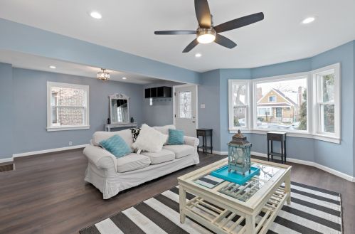 9137 Chappel Ave, Chicago, IL 60617-3733