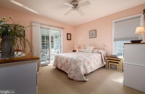 237 Lakeside Dr, Lewes DE 19958-8993 exterior