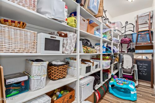 5310 2nd St, Phoenix AZ 85085-7756 exterior