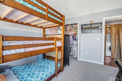 532 Edpas Rd, New Brunswick NJ 08901-3810 exterior