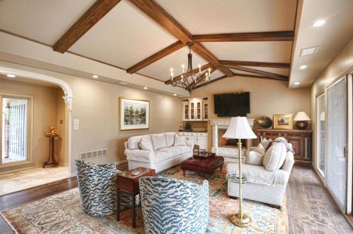 140 Ambleside Ln, Saint Louis MO 63141-7437 exterior