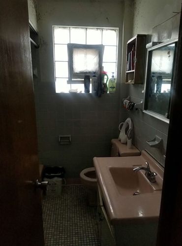 3259 Archer Ave, Chicago IL 60608-6225 exterior