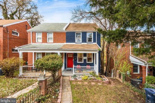 113 Forrester St, Washington, DC 20032-2139