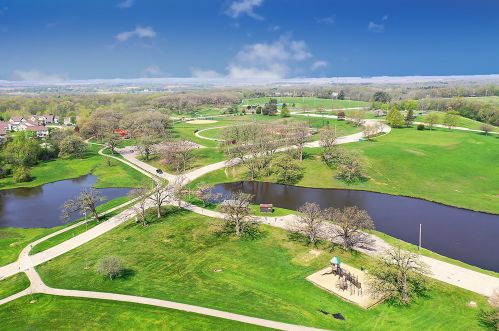 819 Duvall Dr, Bull Valley IL 60098-7019 exterior