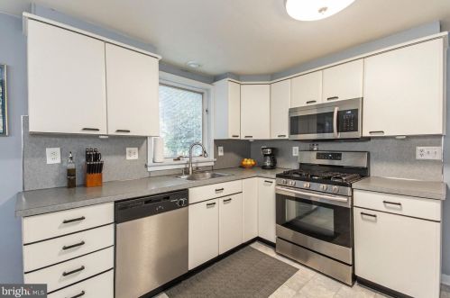 228 Vly Vw Rd, Media PA 19063-1356 exterior