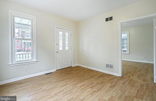 645 Broadway, Hanover PA 17331-2504 exterior