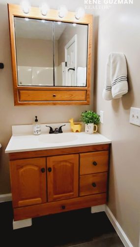 1512 Herrick Ave, Grand Rapids MI 49505-4867 exterior