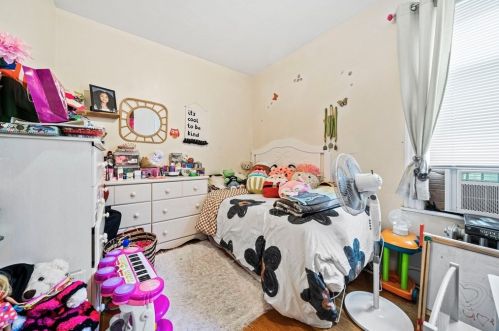 17 Dix St, Boston MA exterior