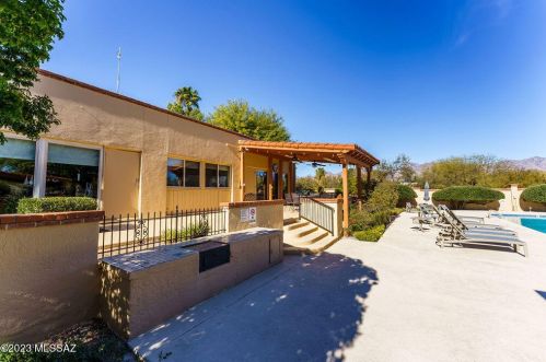 2620 Camino Valle Verde, Tucson AZ  85715-3412 exterior
