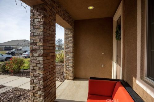 19148 Painted Rock St, Perris CA  92570-6534 exterior