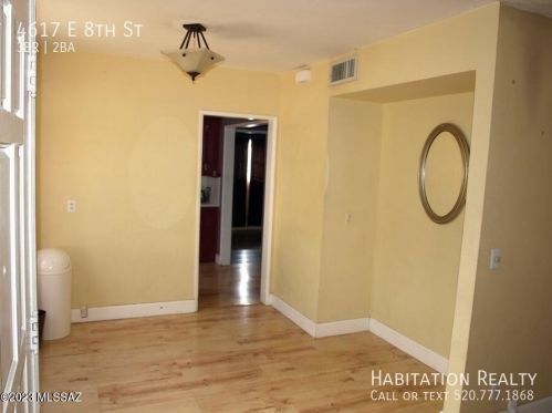 4617 8th St, Tucson AZ  85711-2918 exterior