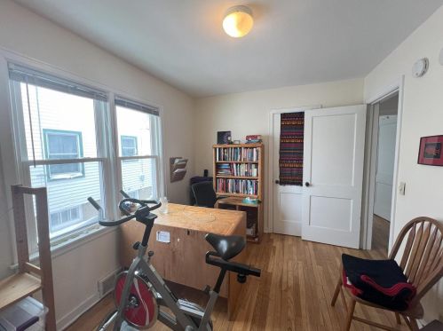 2037 Helena St, Madison WI 53704-5519 exterior