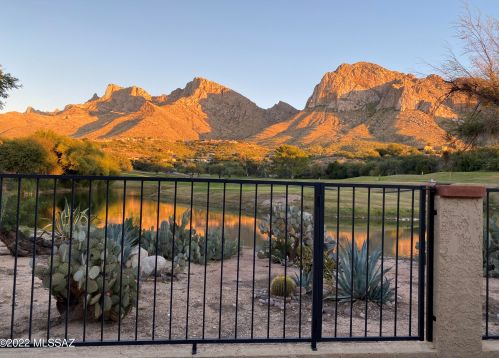 796 Camino Corrida, Tucson, AZ 85704-7648