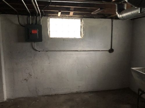 10615 Springfield Ave, Chicago IL 60655-3830 exterior