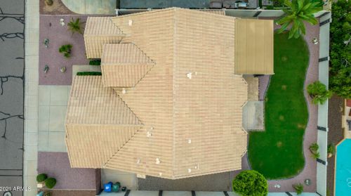 1709 Cathedral Rock Dr, Phoenix AZ 85048-8909 exterior