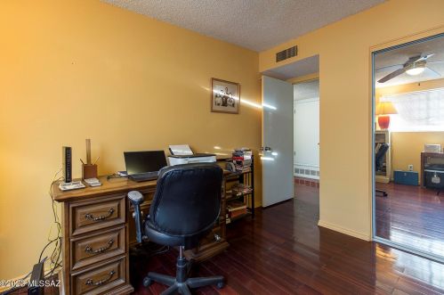 960 Evelyn Ave, Tucson AZ  85710-2641 exterior