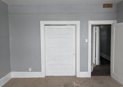 1422 Cardinal Ave, Saint Louis MO 63144-1235 exterior