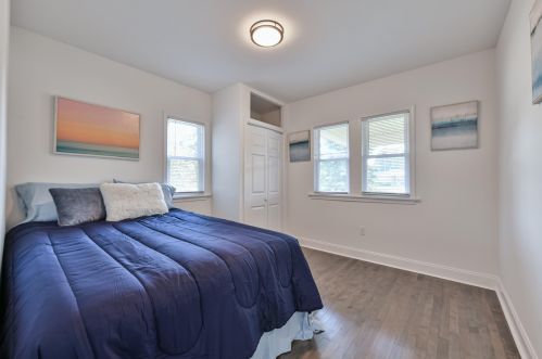 4235 92nd St, Milwaukee WI  53228-2133 exterior