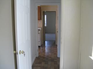 710 Fairmount Ave, Philadelphia PA  19123-2706 exterior