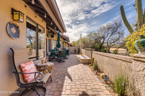 7141 Grey Fox Ln, Tucson AZ  85750-1376 exterior