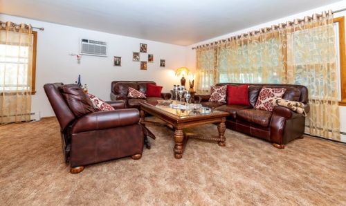 2439 77th Ct, Chicago, IL 60707-2502