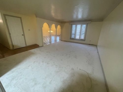 6611 Brownsville Rd, Pittsburgh PA  15236-3534 exterior