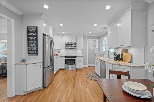 1518 Liberty Dr, Greensboro NC  27408-4928 exterior