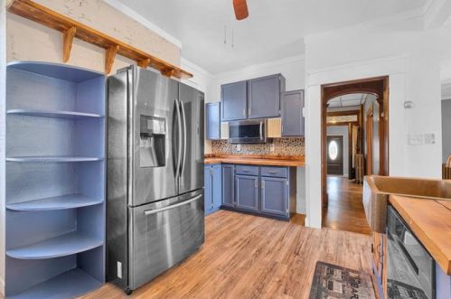 4920 Interboro Ave, Pittsburgh PA 15207-2327 exterior