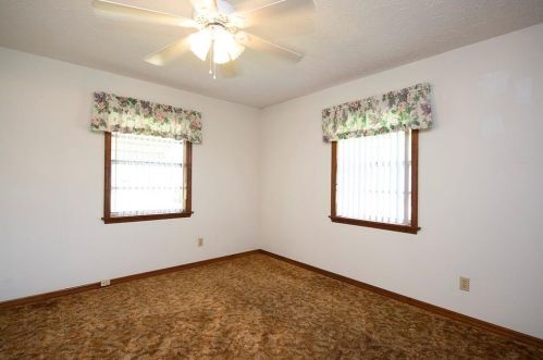 440 Ravenswood Ln, Fort Pierce FL 34983-2081 exterior