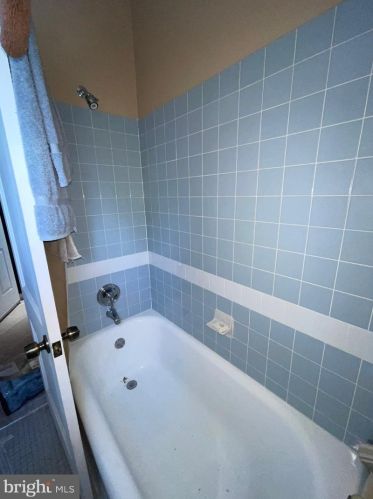 1900 17th St, Washington DC 20020-4703 exterior