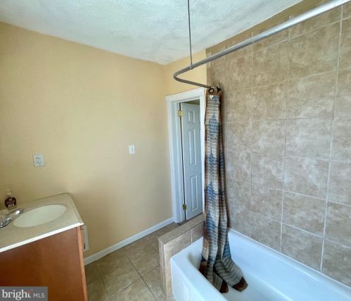 445 Jefferson St, Media PA 19063-3846 exterior