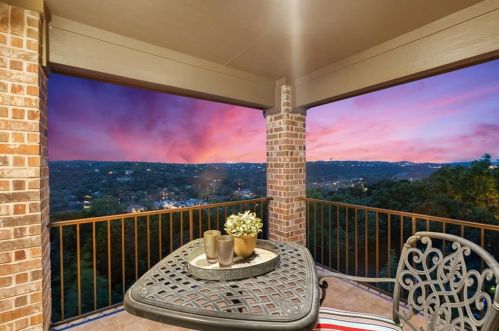 13409 Coleto Creek Trl, Austin TX 78732-2072 exterior