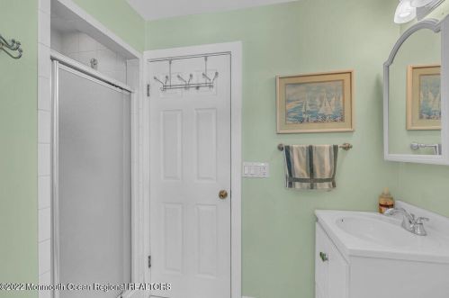 403 New York Ave, Point Pleasant Beach NJ 08742-3338 exterior