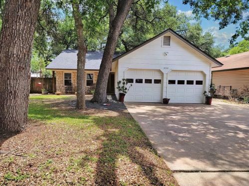 9733 Anderson Village Dr, Austin TX  78729-2701 exterior