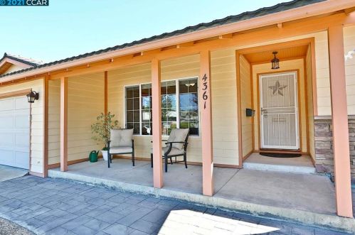 4361 Hazelwood Ln, Concord, CA 94521-1306