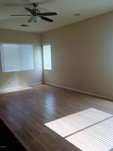 26606 24th Dr, Phoenix AZ  85085-8730 exterior