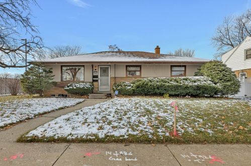 4049 67th St, Milwaukee, WI 53216-1104