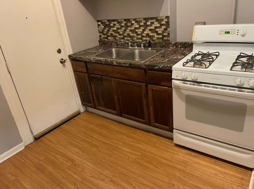 6622 Ingleside Ave, Chicago IL  60637-4218 exterior