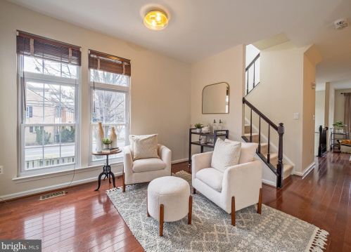 3801 Elbert Ave, Alexandria VA 22305-2058 exterior