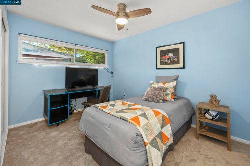 1948 Ardith Dr, Concord CA 94523-2803 exterior