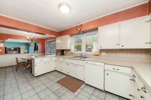 812 Alann Dr, Joliet IL 60435-3821 exterior