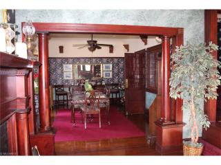 10302 Clifton Blvd, Cleveland OH  44102-1643 exterior