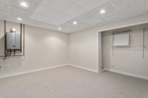 3211 Cir Oaks Dr, Atlanta GA 30339-4316 exterior