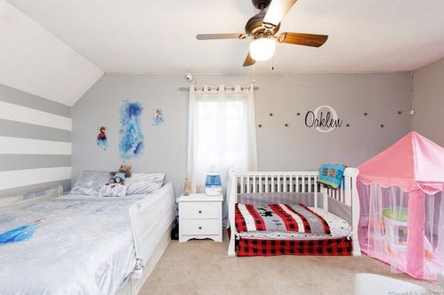 50 Mason Hl Rd, Killingly CT 06241-1324 exterior