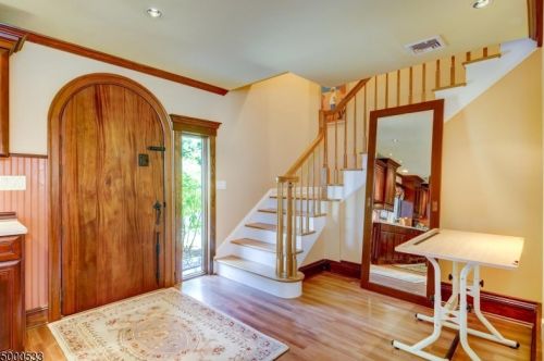 123 High Crest Dr, West Milford Lakes, NJ 07480-3707