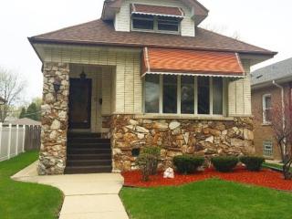 2138 Nordica Ave, Chicago IL  60707-3231 exterior