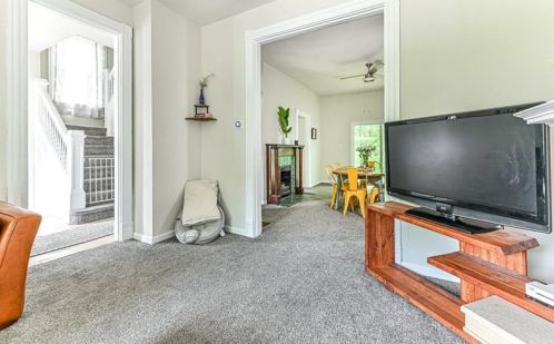 2401 Osgood St, Pittsburgh PA  15214-3326 exterior